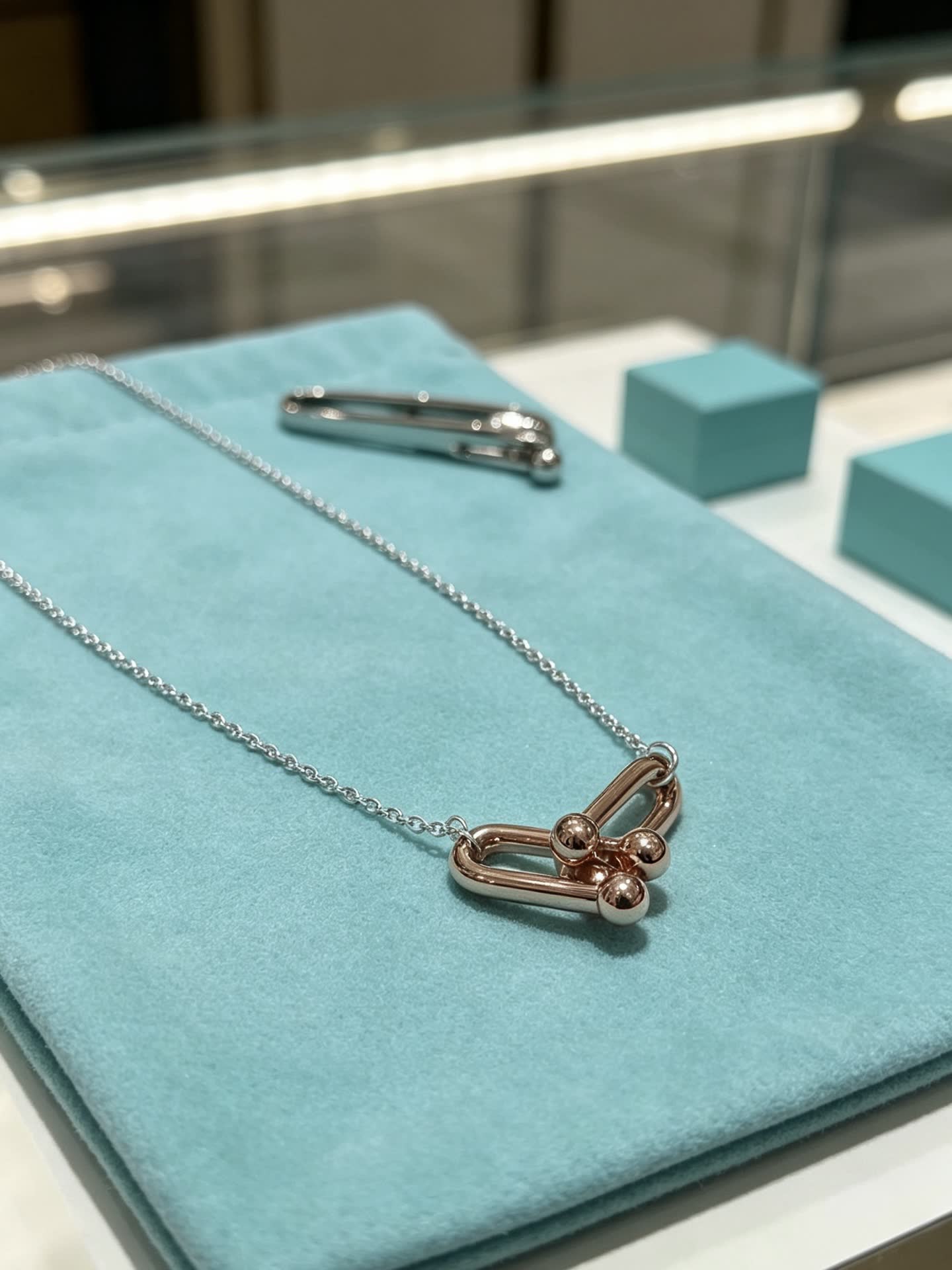 Tiffany & Co. Elsa Peretti® Sterling Silver Heart Link Necklace